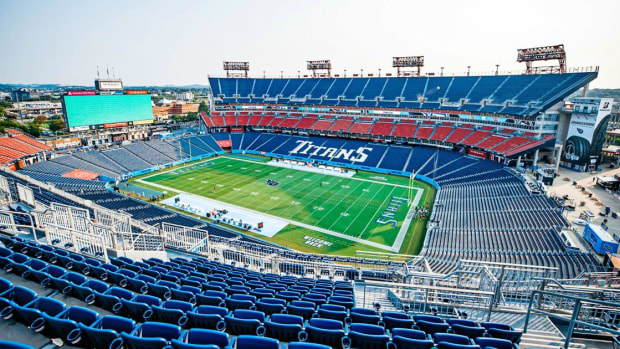 nissan stadium